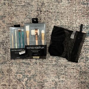 Reusable makeup pads and Sonja Kanshuk eyeshadow brushes & facial tools
